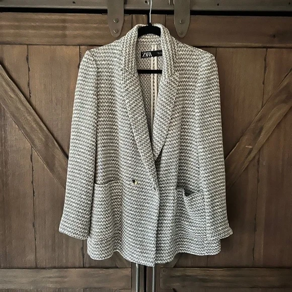 Zara Textured Double Breasted Peaked Lapel Tweed Blazer Jacket Size Medium - Picture 2 of 10